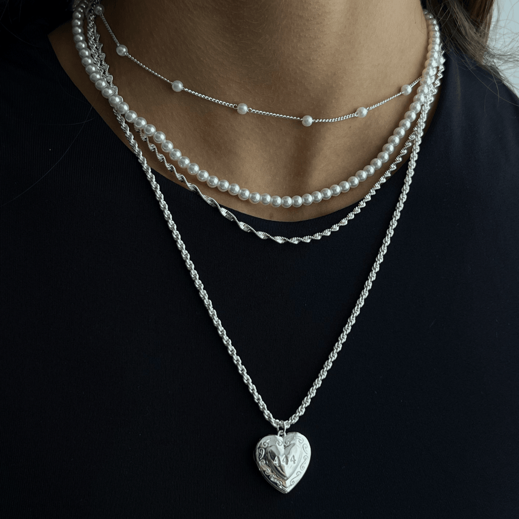 Evry Jewels 444 You Locket Necklace