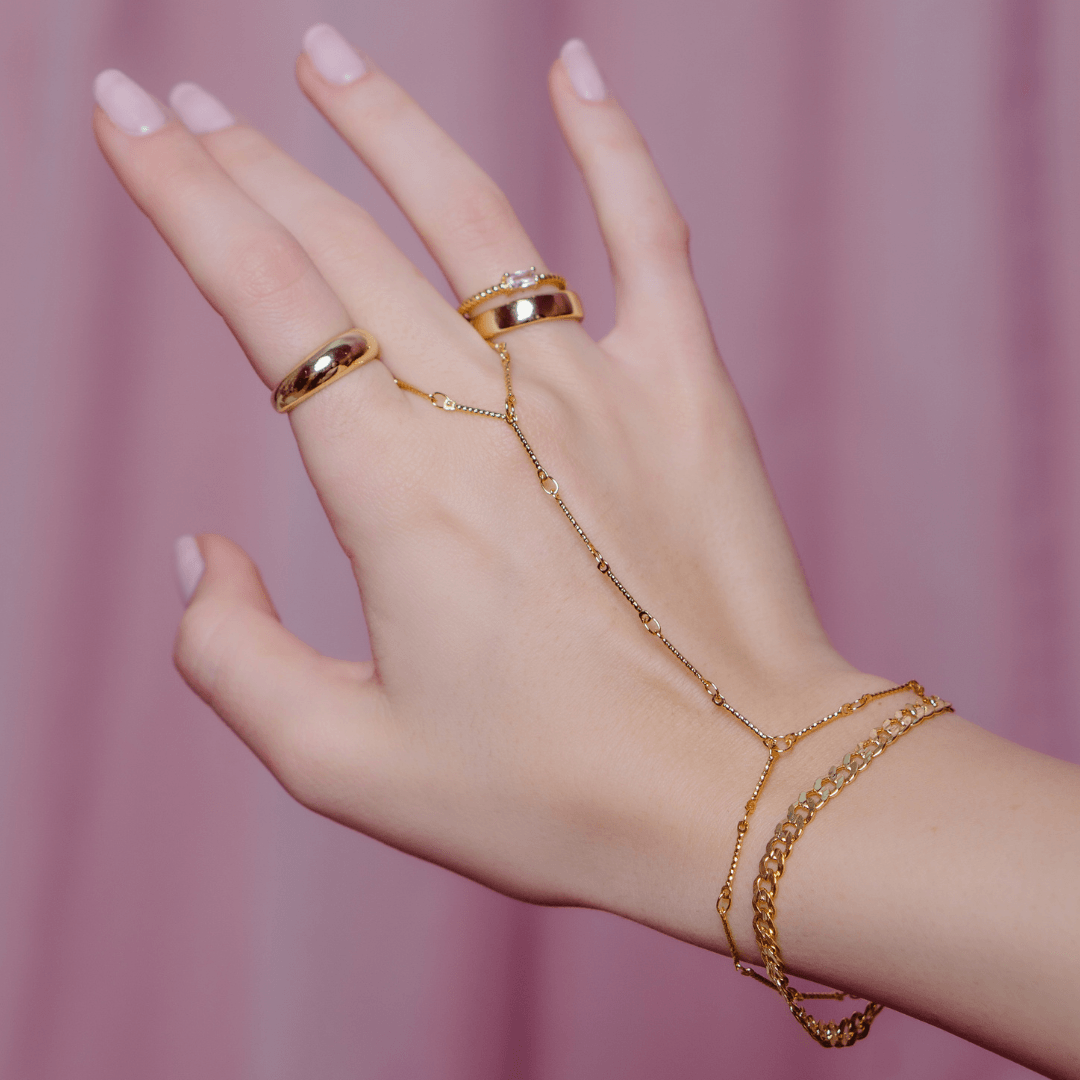 Evry Jewels Bar Hand Chain