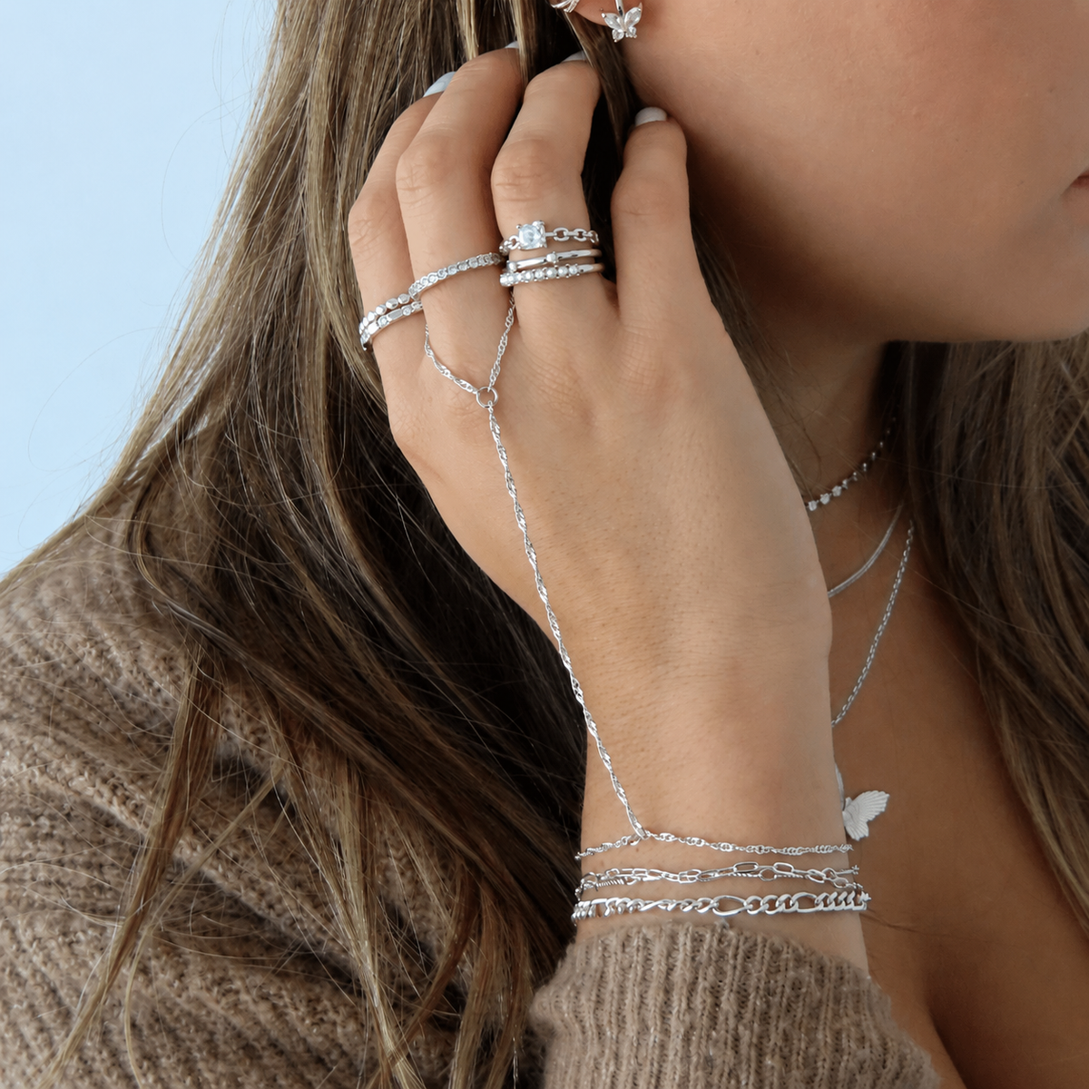 Evry Jewels Viral Hand Chains: Anti Tarnish Waterproof