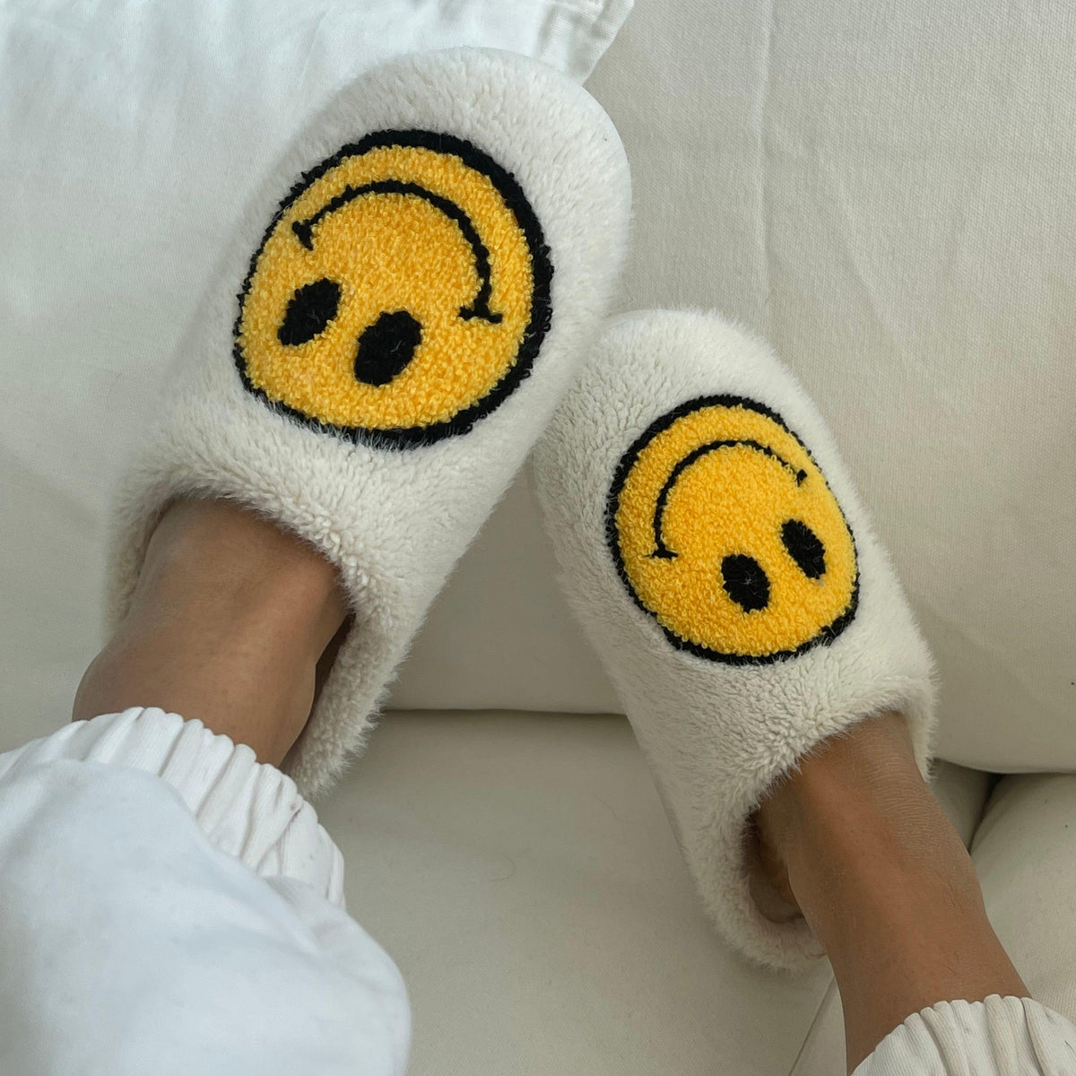 Evry Jewels Cheery Slippers