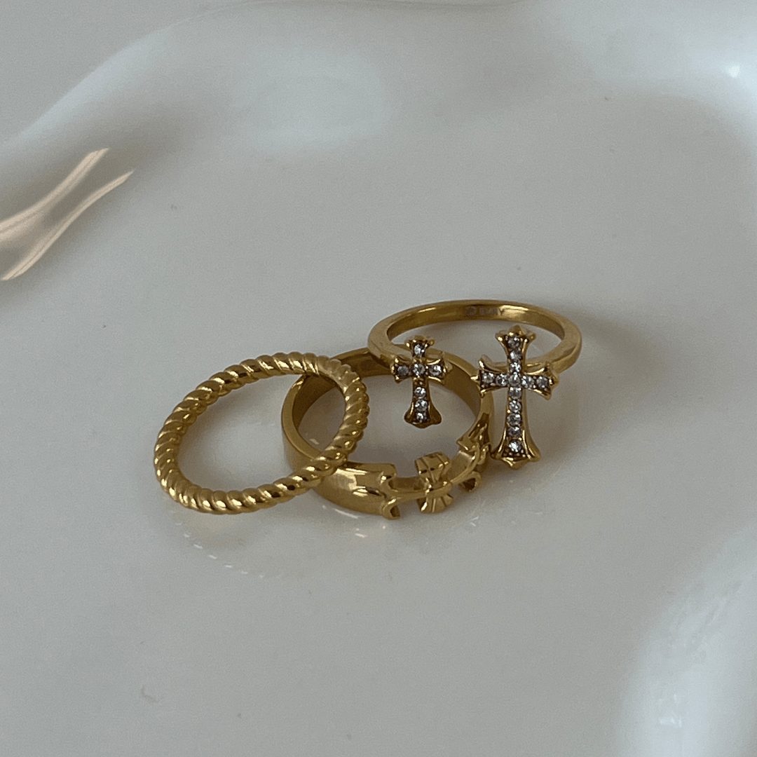 Evry Jewels Cross My Heart Ring