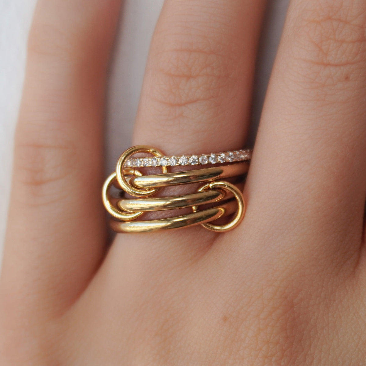 Evry Jewels Linked Together Ring