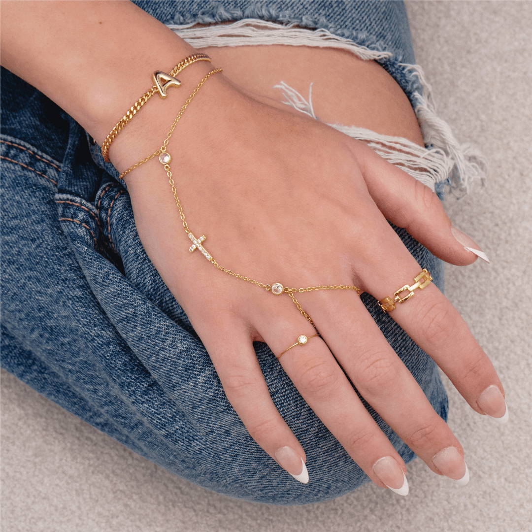 Evry Jewels Viral Hand Chains: Anti Tarnish Waterproof