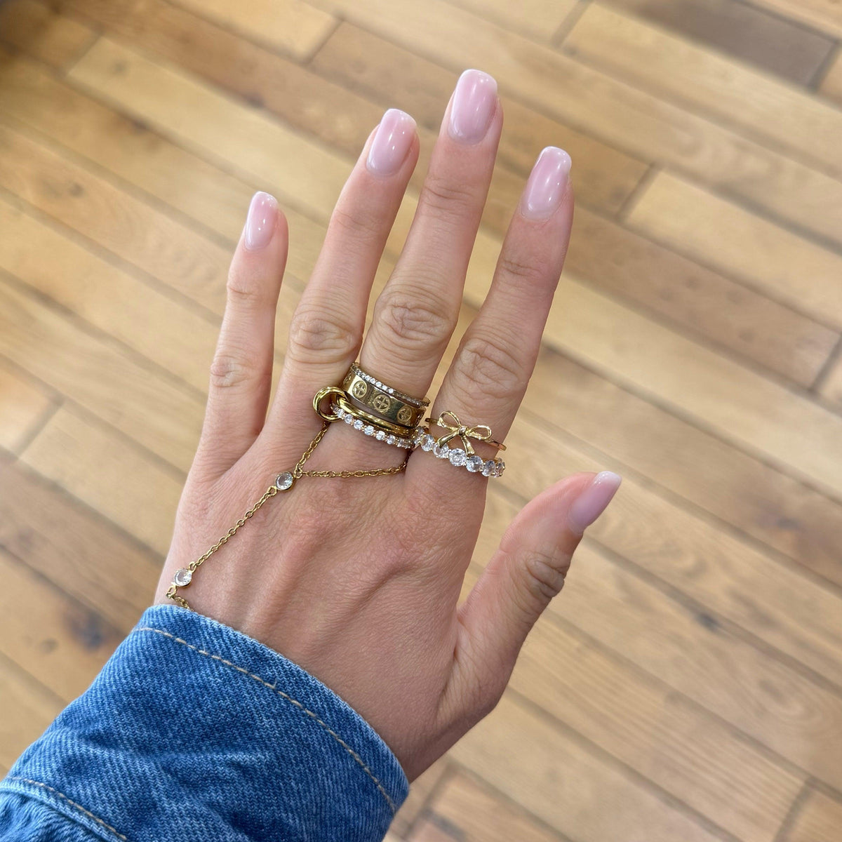 Evry Jewels Tied With Love Ring