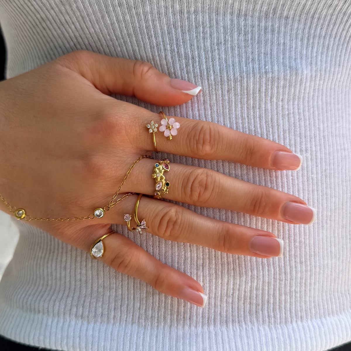 Evry Jewels Prism Petal Ring