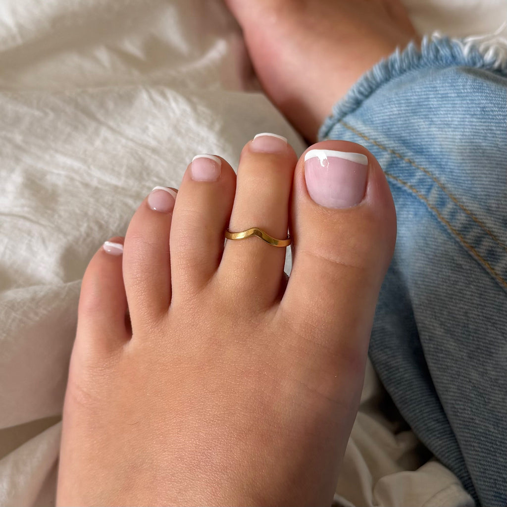 Evry Jewels Glow Mix 3-Piece Toe Rings Set