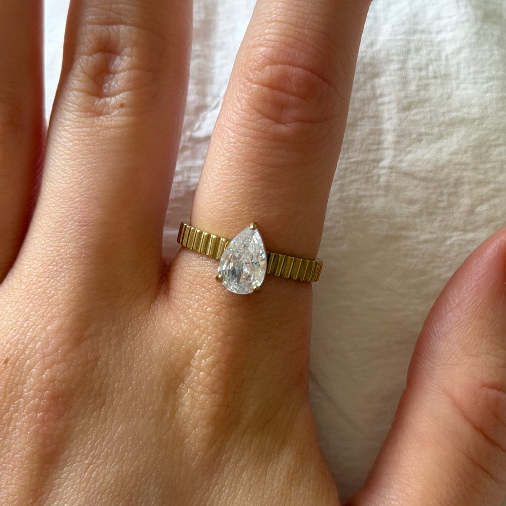 Evry Jewels Heartline Ring