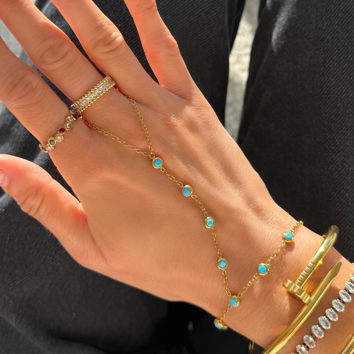 Evry Jewels Aqua Dreams Hand Chain