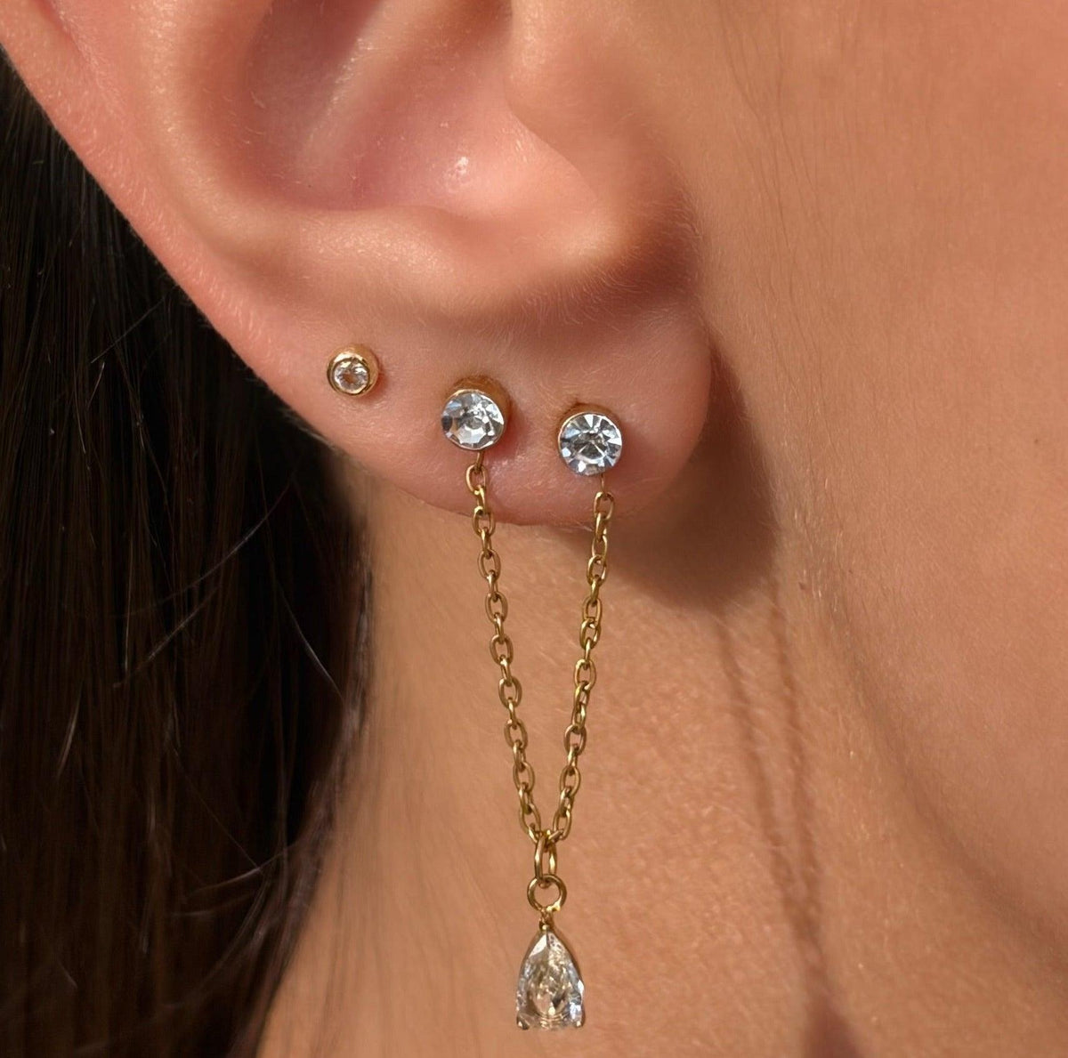 Evry Jewels Glow Drop Stud Earring