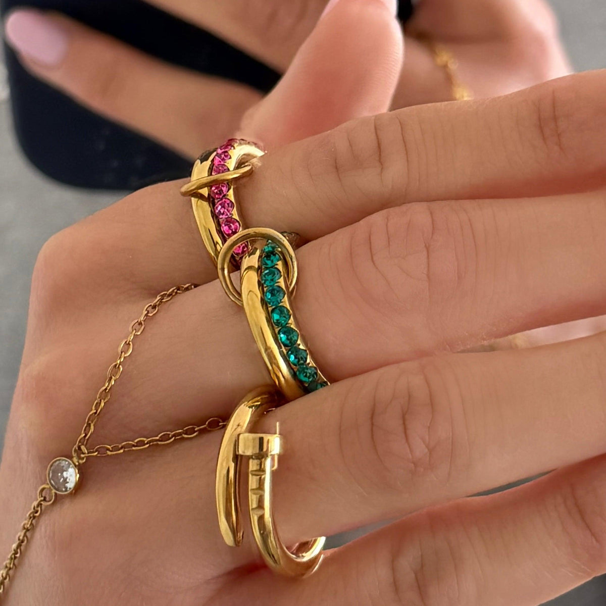 Evry Jewels Rosie Glow Stacked Ring