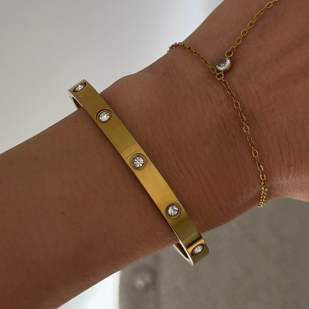 Evry Jewels Classic Bangle