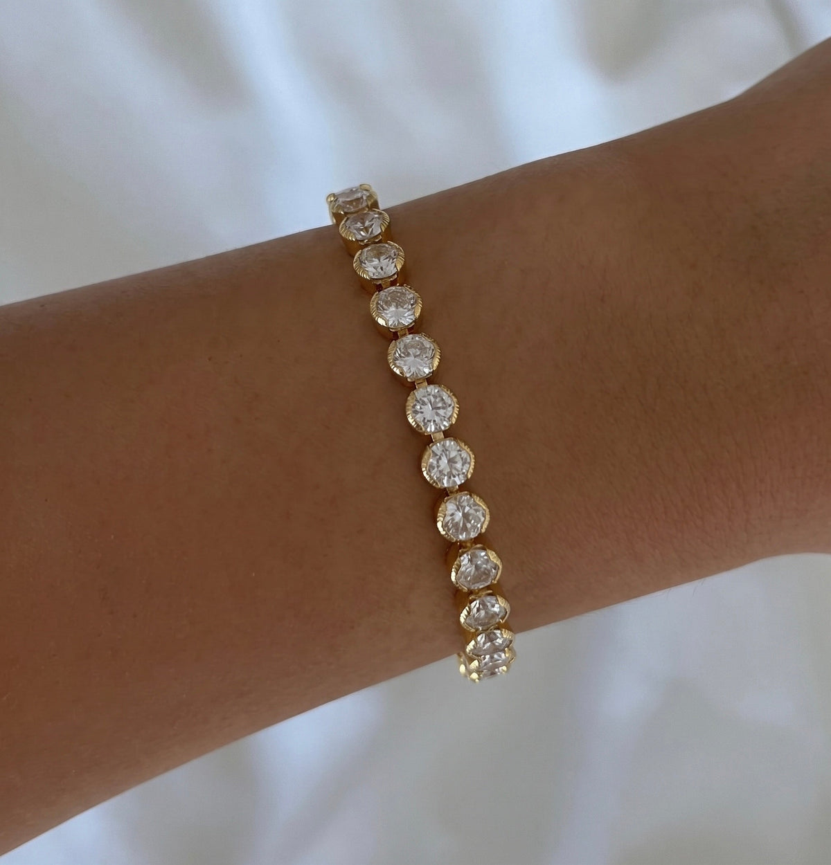 Evry Jewels High-Shine Tennis Bracelet