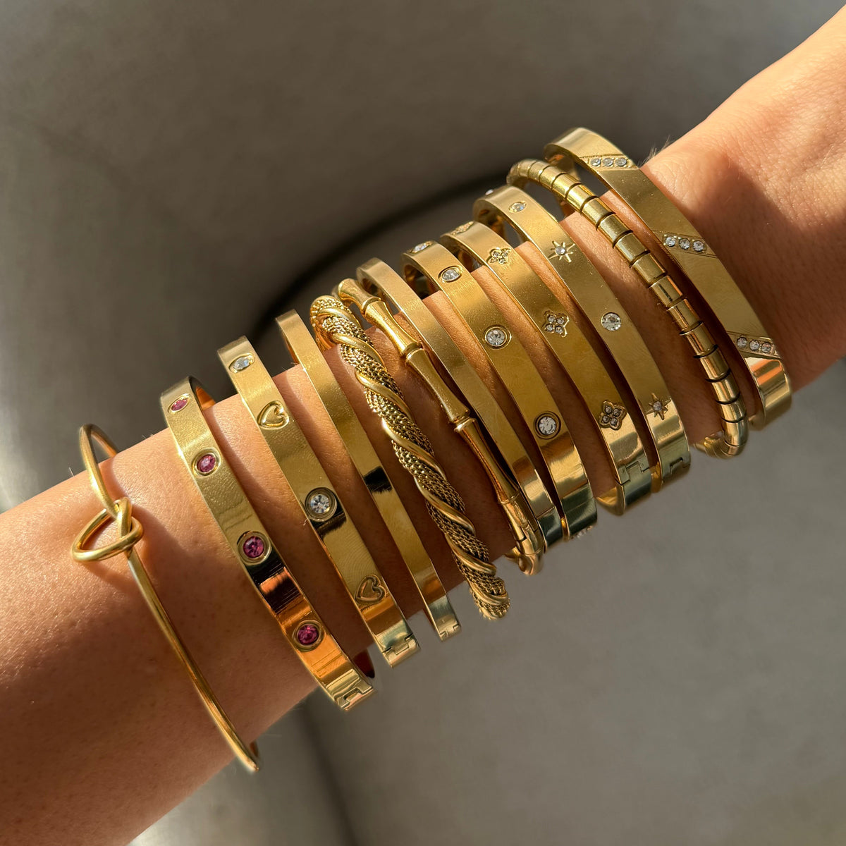 Evry Jewels Rosalia Bangle