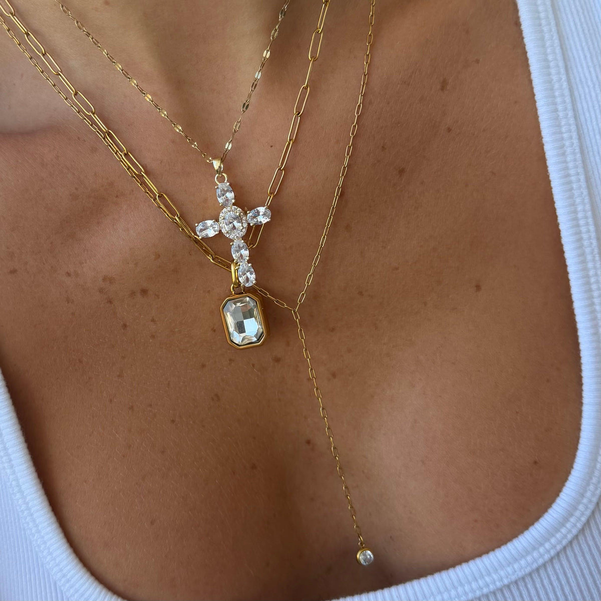 Evry Jewels Heavenly Glow Cross Necklace