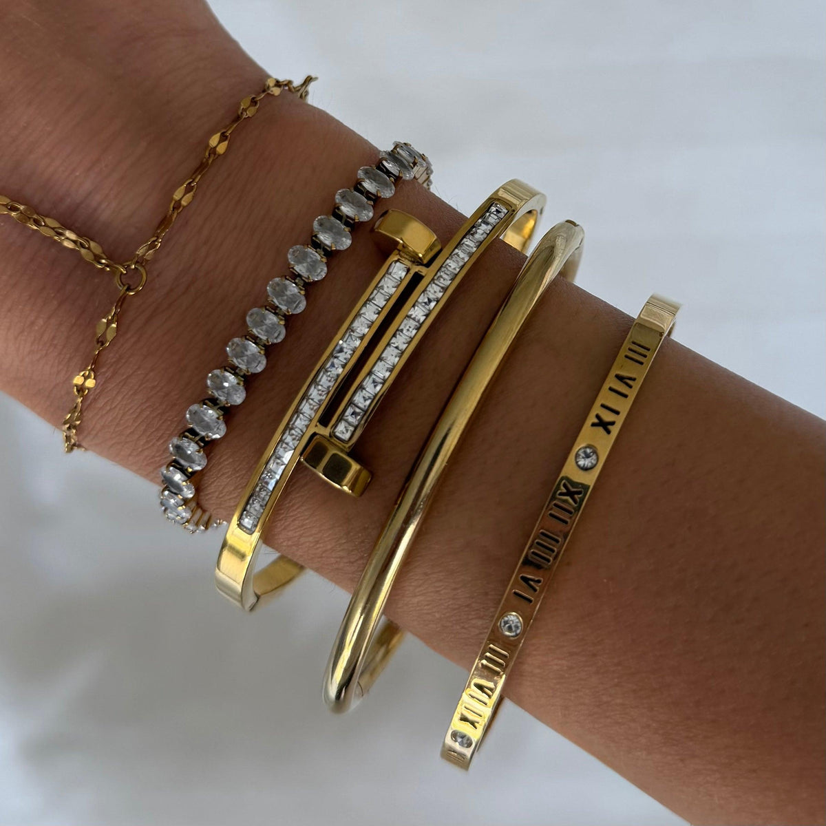 Evry Jewels Radiant Row Bangle