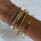 Evry Jewels Roman Darling Bangle