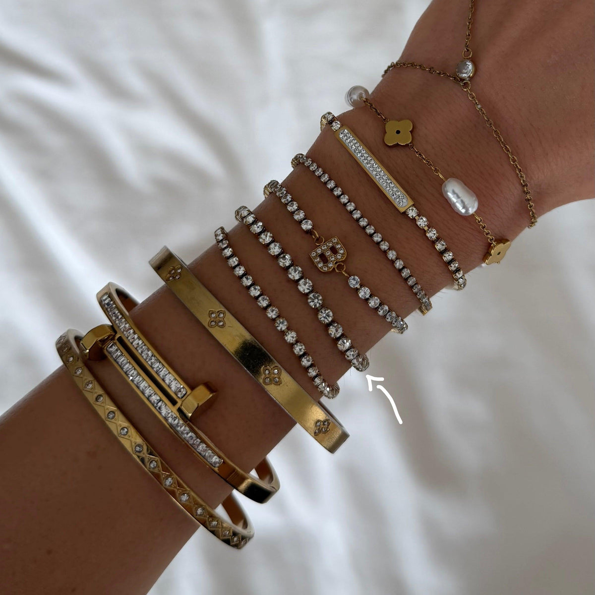 Evry Jewels Radiant Row Bangle