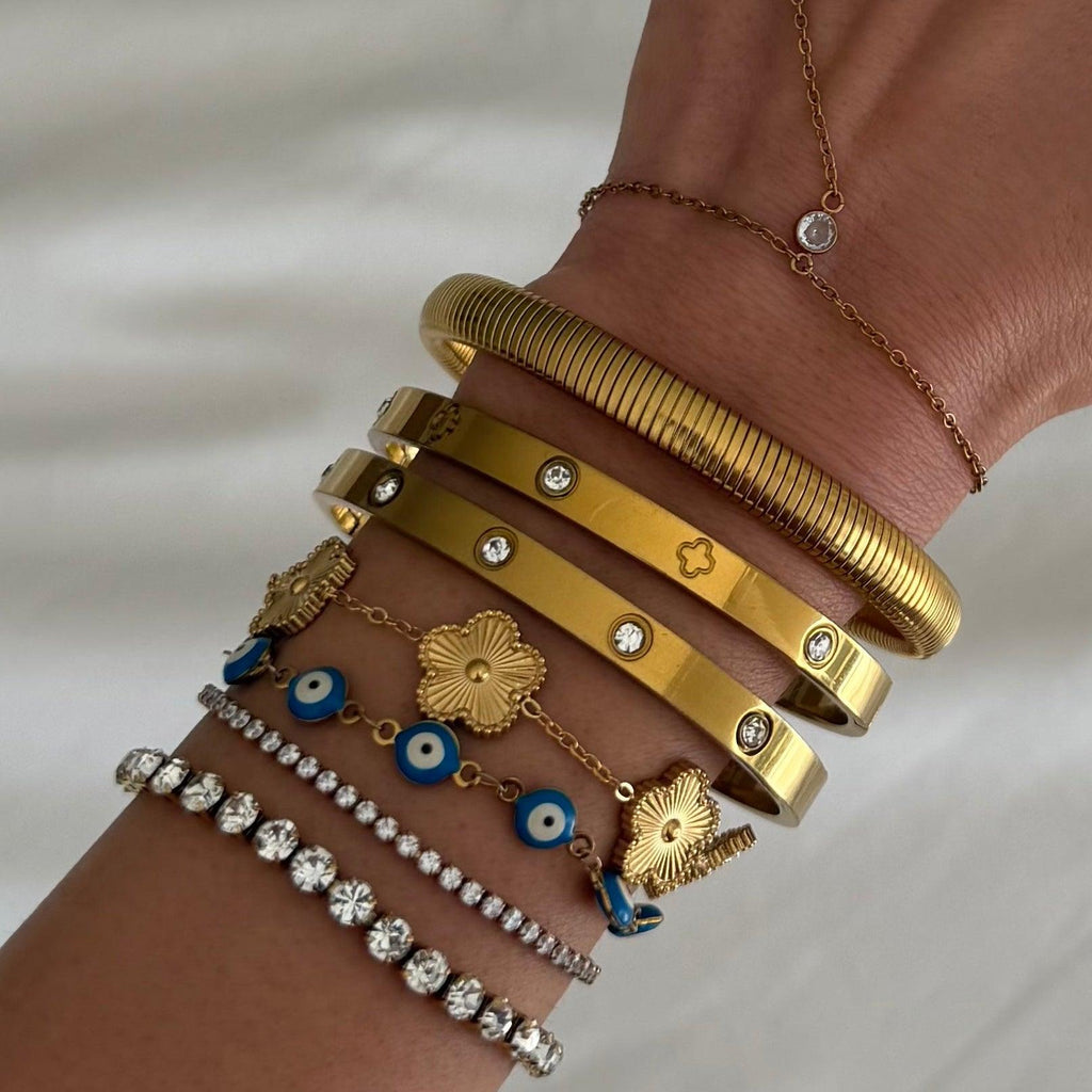Evry Jewels Lucky Glow Bangle