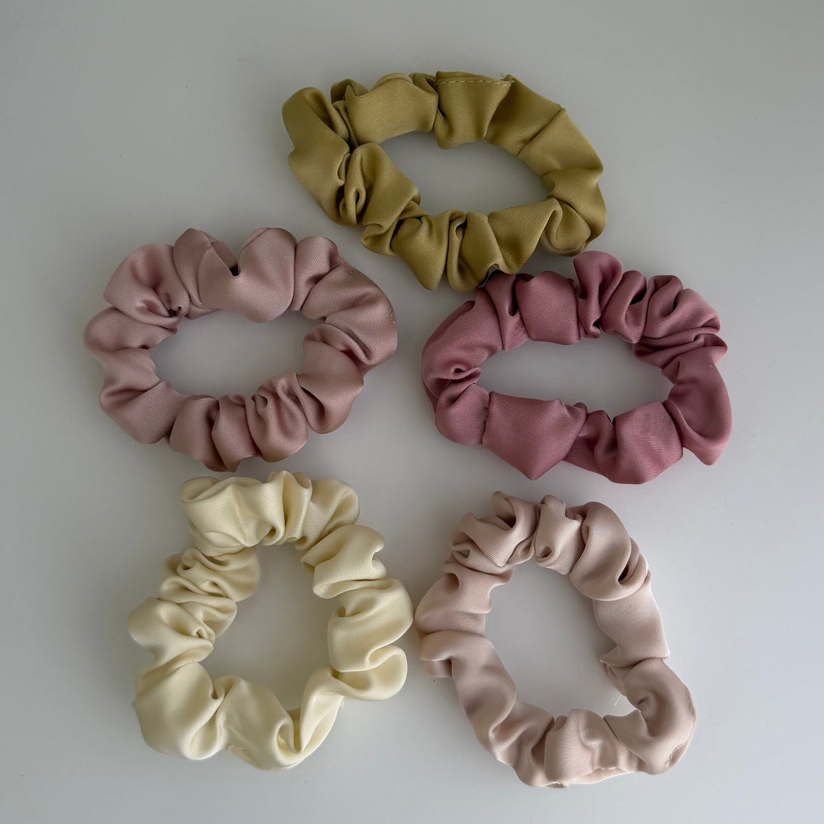 Evry Jewels Scrunchie Set - 5-Pack