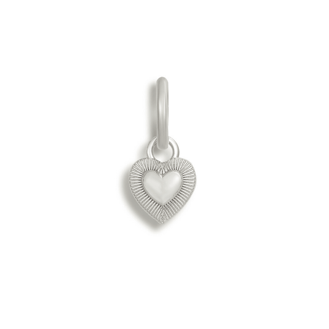 Evry Jewels Love Me Charm