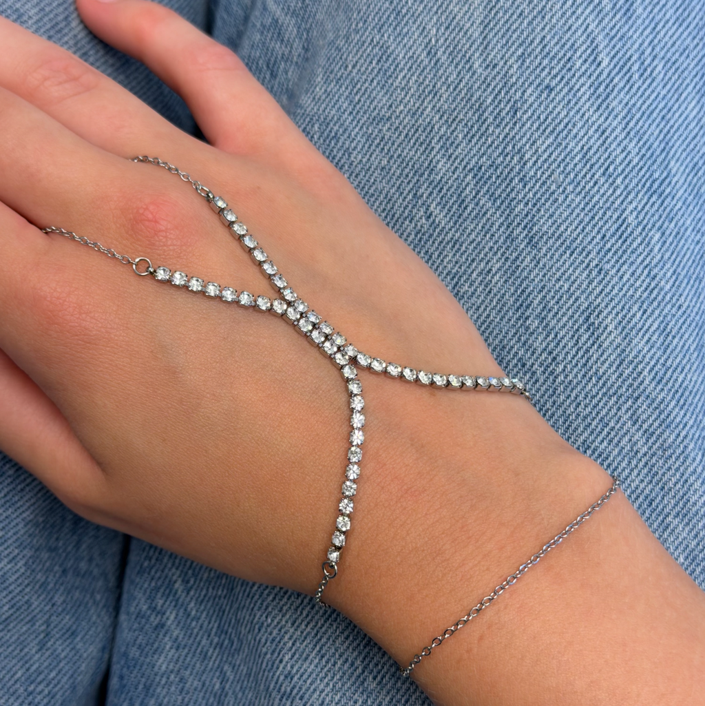 Evry Jewels Frosted Tennis Hand Chain