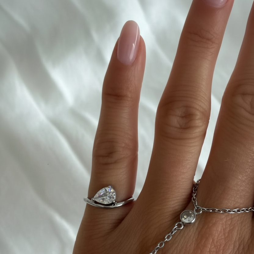 Evry Jewels Sweet Swirl Pinky Ring
