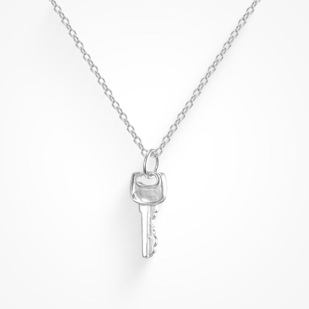 Evry Jewels Key To My Heart Necklace
