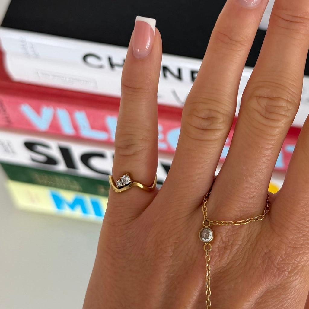 Evry Jewels Shimmer Wave Ring